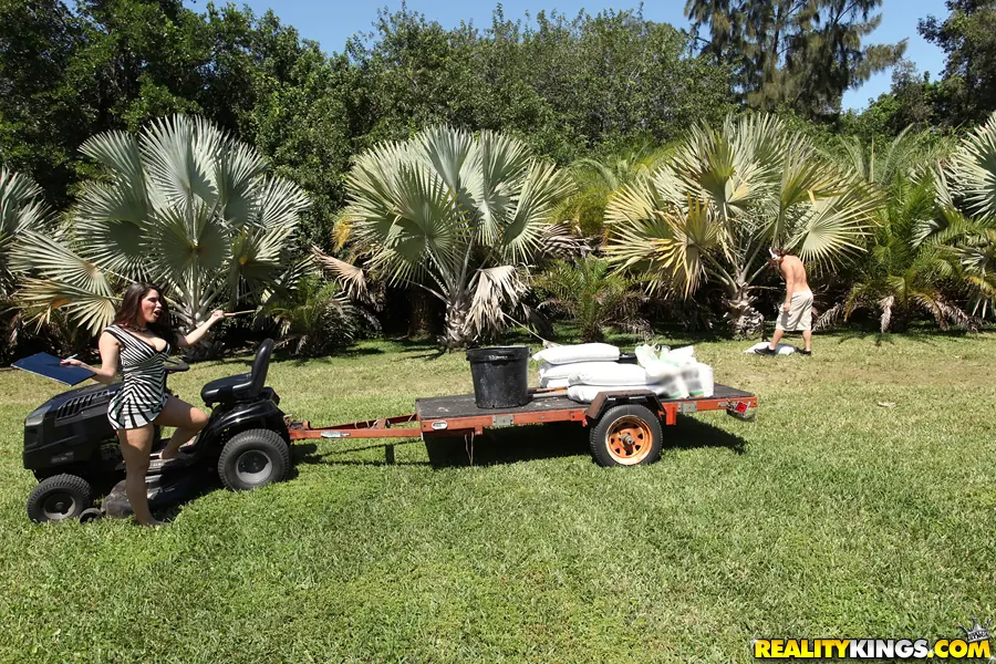 Reality Kings 'Bossy bossom' starring Aleksa Nicole (Photo 114)