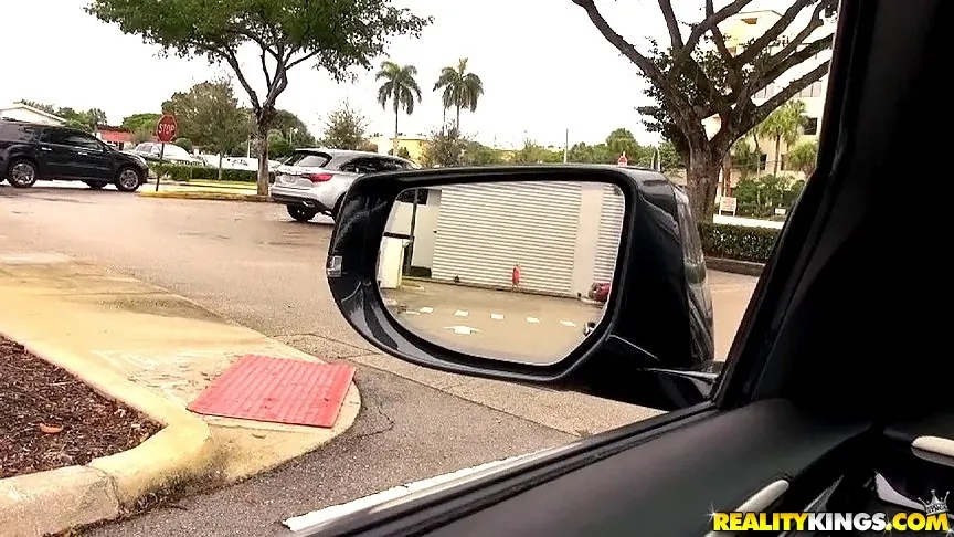 Reality Kings 'Cum catcher' starring Alex Little (Photo 1)