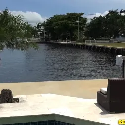 Anna Lee in Sucking and busting (Photo 1) Anna Lee in 'Reality Kings' Sucking and busting (Thumbnail 1)