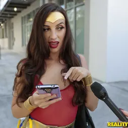 Ashlynn Taylor in Wonder Sluts (Photo 13) Ashlynn Taylor in 'Reality Kings' Wonder Sluts (Thumbnail 13)