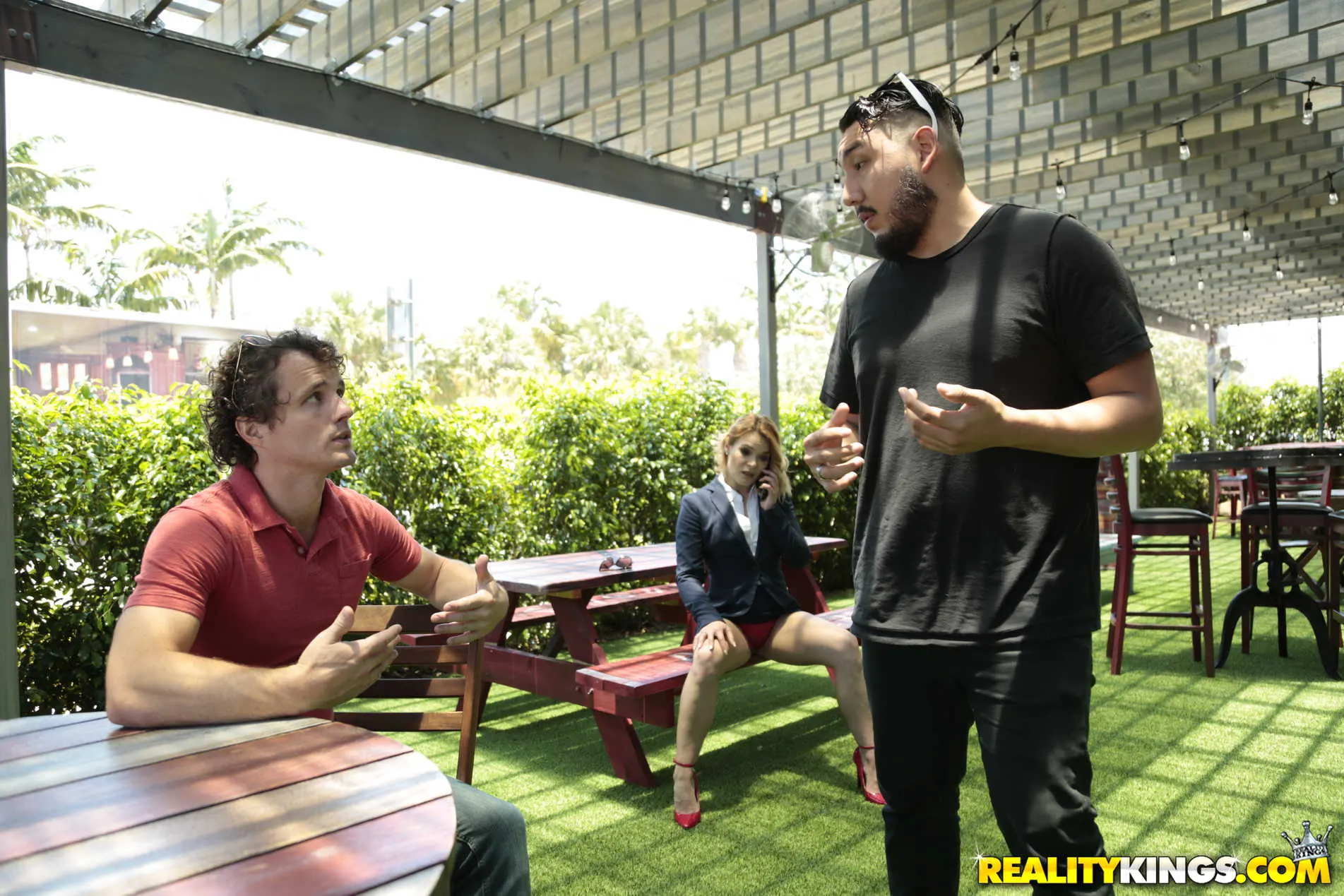Reality Kings 'Happy Hour Hunting' starring Blaten Lee (Photo 28)