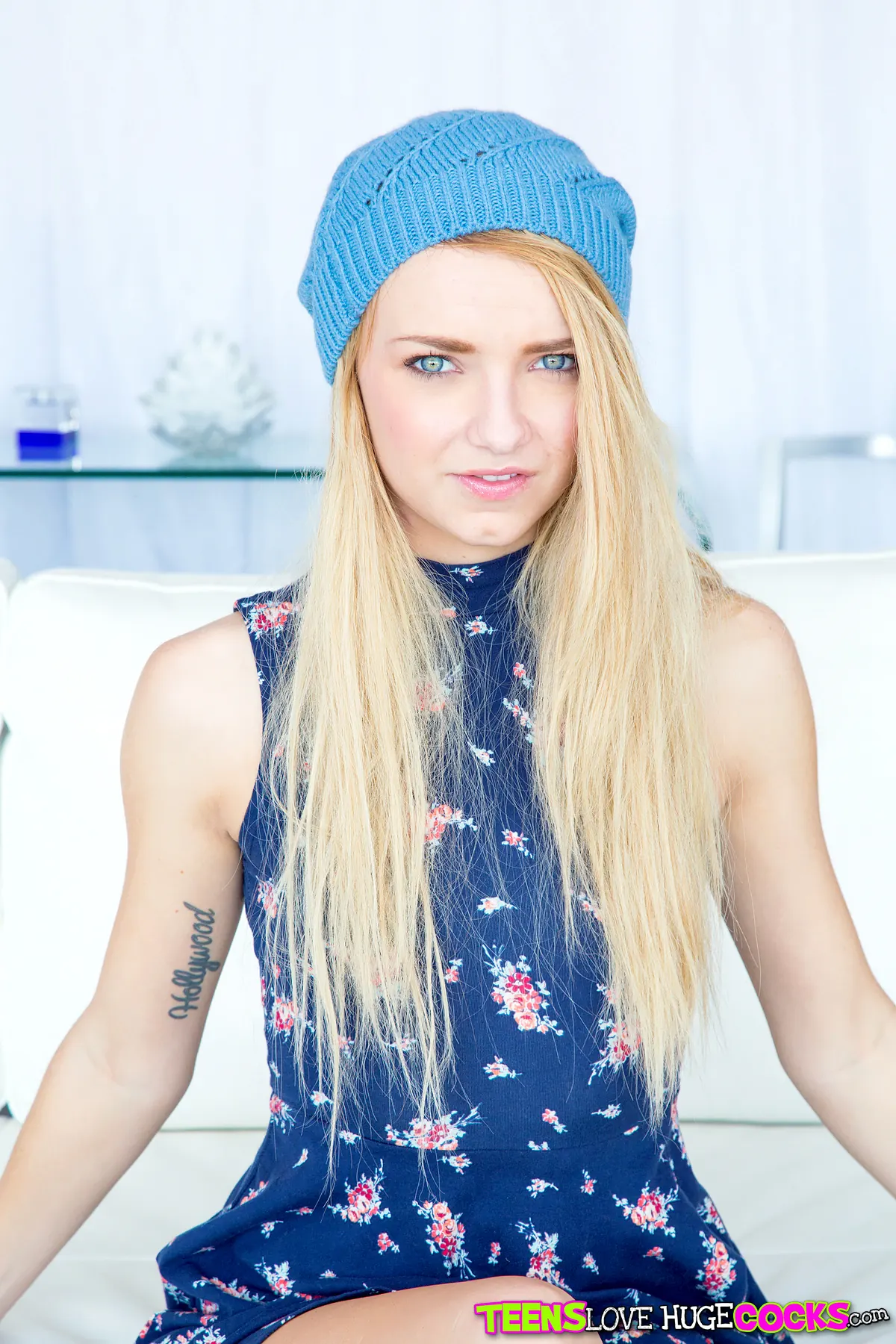 Reality Kings 'Caressing the clam' starring Carmen Callaway (Photo 1)