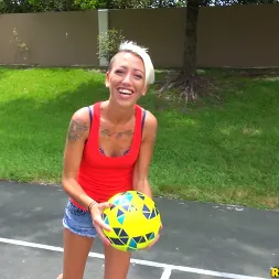 Charlie Nash in Facial Fun (Photo 185) Charlie Nash in 'Reality Kings' Facial Fun (Thumbnail 185)