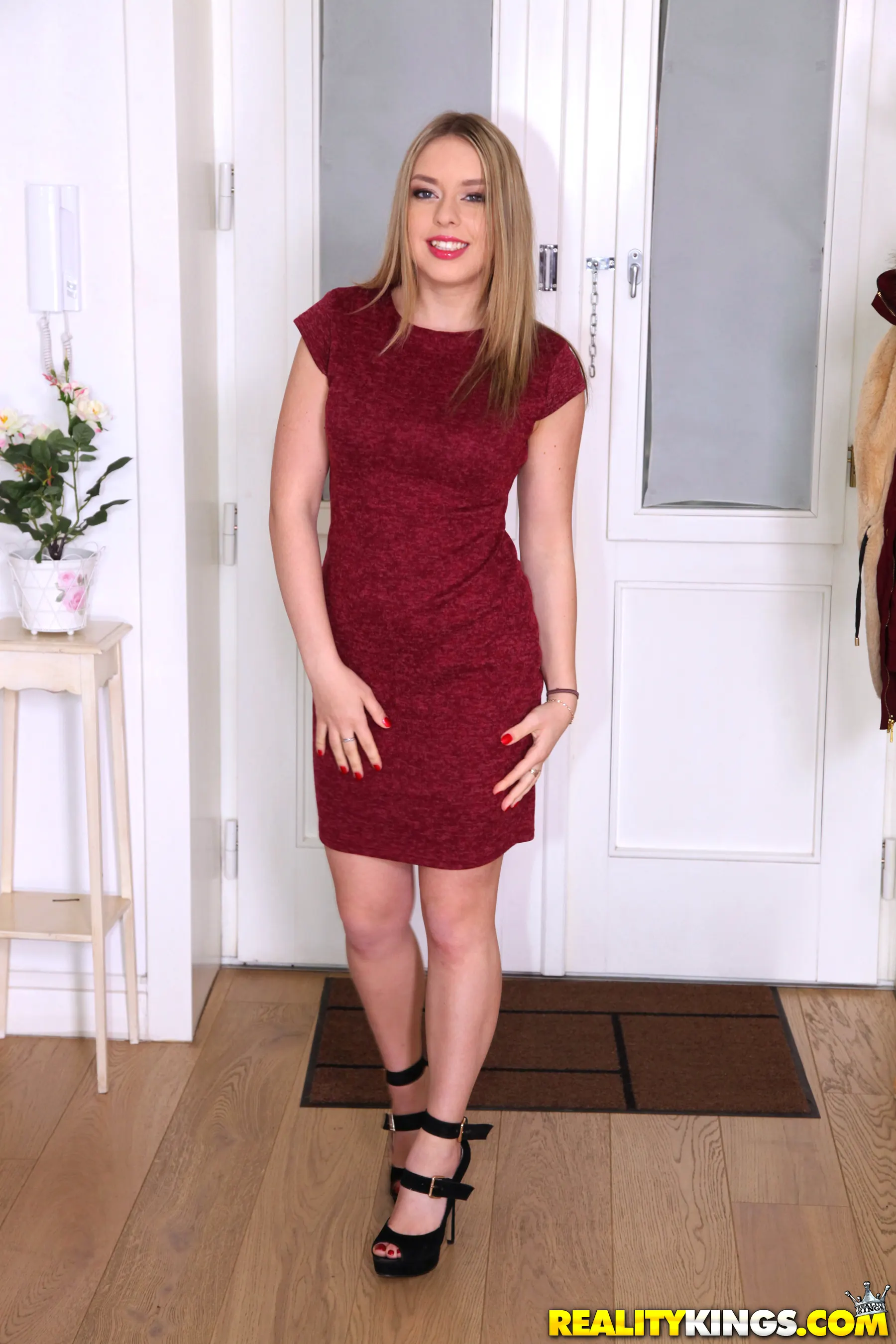 Reality Kings 'Sexy Danielle' starring Danielle Soul (Photo 14)