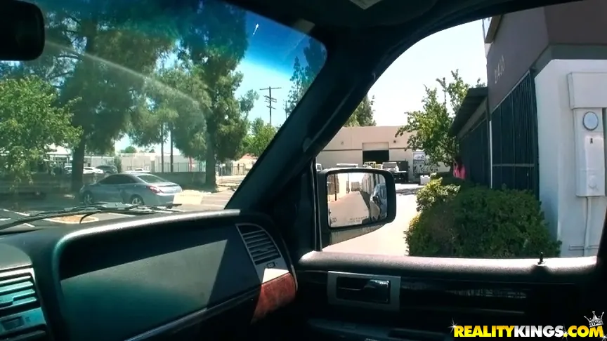 Reality Kings 'Bare deanna' starring Deanna Dare (Photo 1)