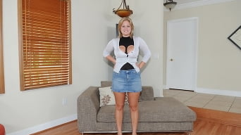 Ellie May in 'Jiggly jugs'