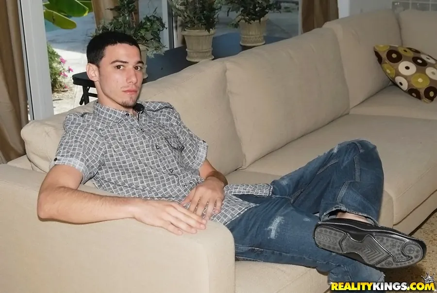 Reality Kings 'Hot holly' starring Holly Brooks (Photo 1)