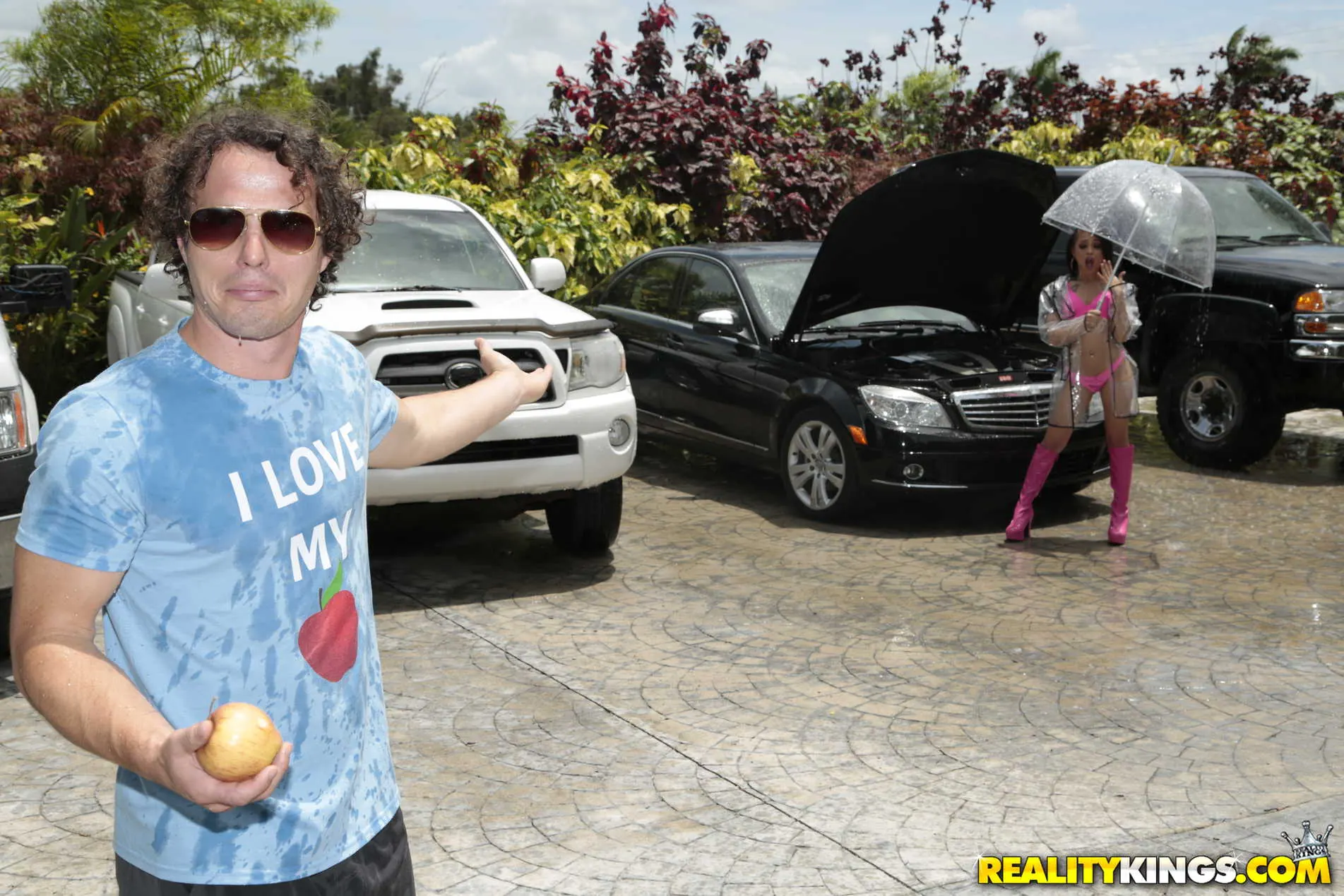 Reality Kings 'Roadside Rescue' starring Holly Hendrix (Photo 1)