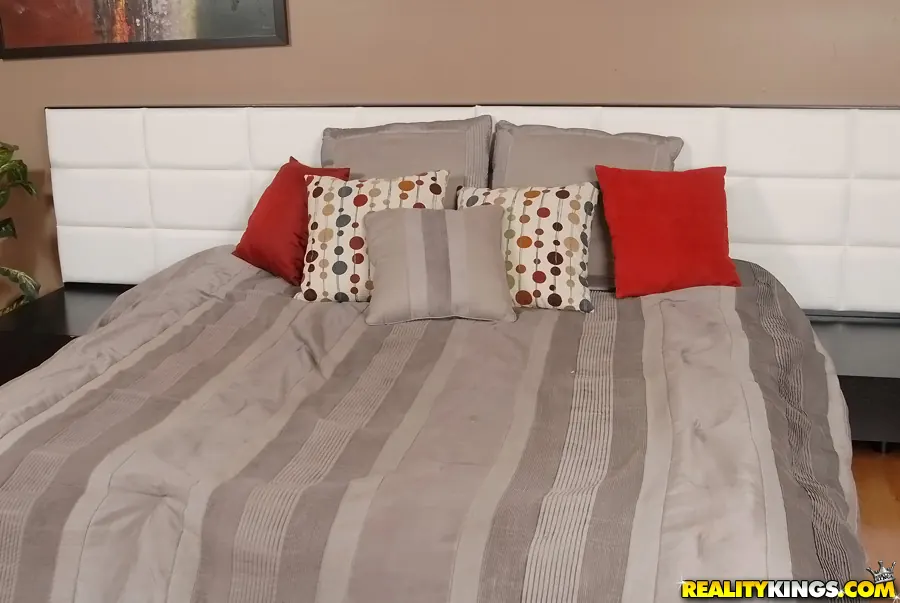 Jadis Spade in 'Big ole booty' from 'Reality Kings' (Photo 1) Reality Kings 'Big ole booty' starring Jadis Spade (Photo 1)