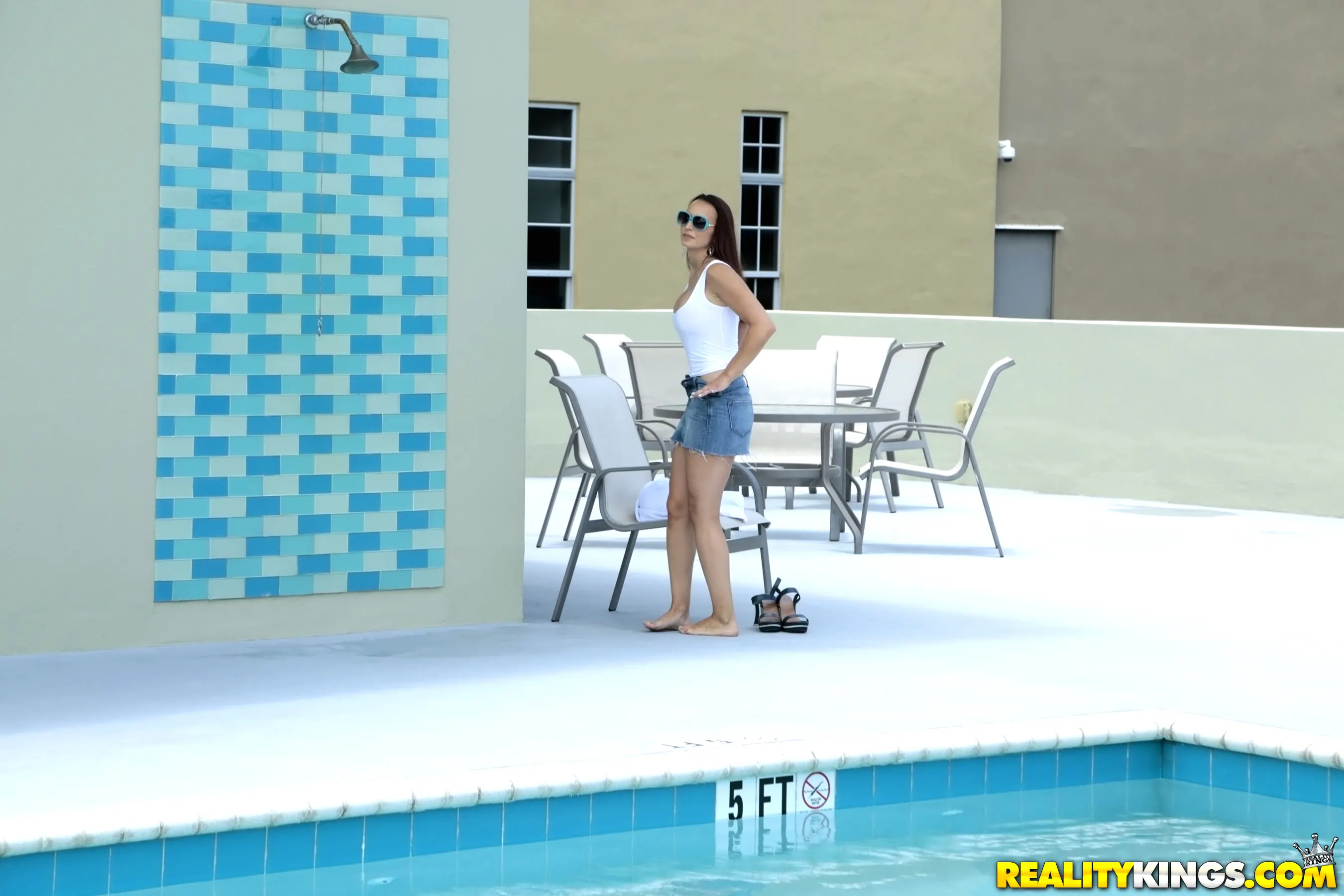 Reality Kings 'Fuzzy Peach' starring Lexi Luna (Photo 31)