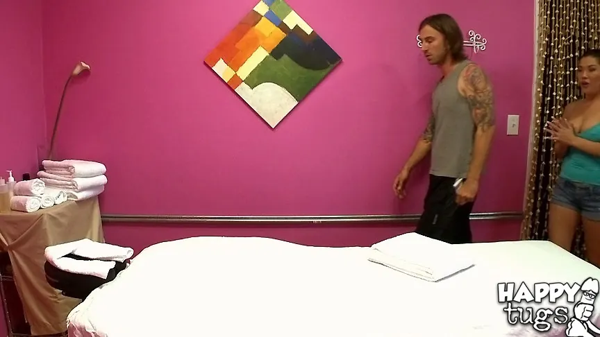 Reality Kings 'Rub and tug' starring London Keys (Photo 1)