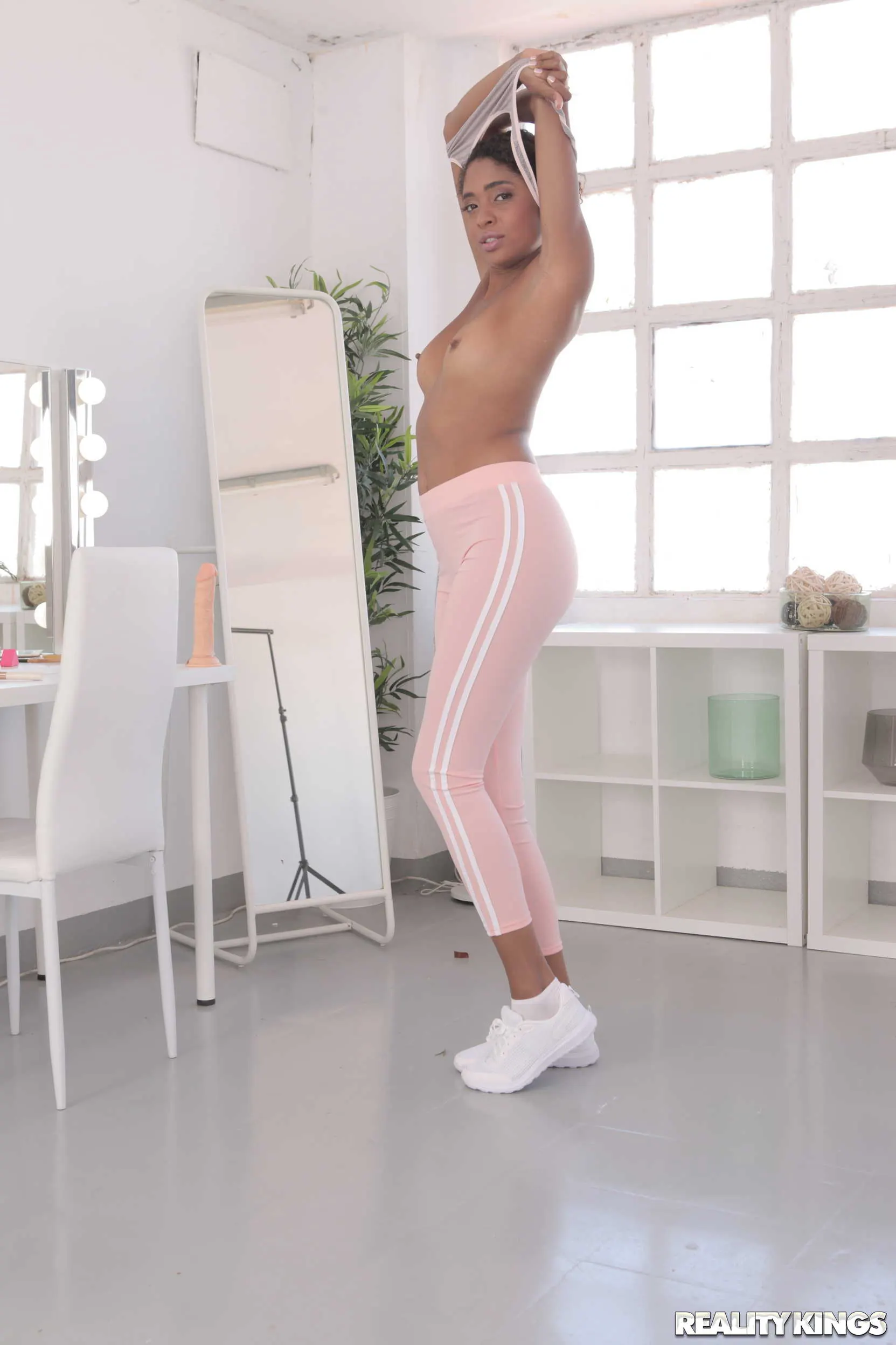 Reality Kings 'Luna Gets The D' starring Luna Corazon (Photo 25)