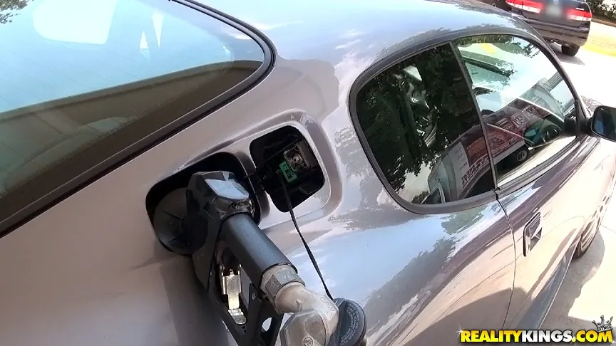 Michell Devine in 'Suck it softly' from 'Reality Kings' (Photo 1) Reality Kings 'Suck it softly' starring Michell Devine (Photo 1)