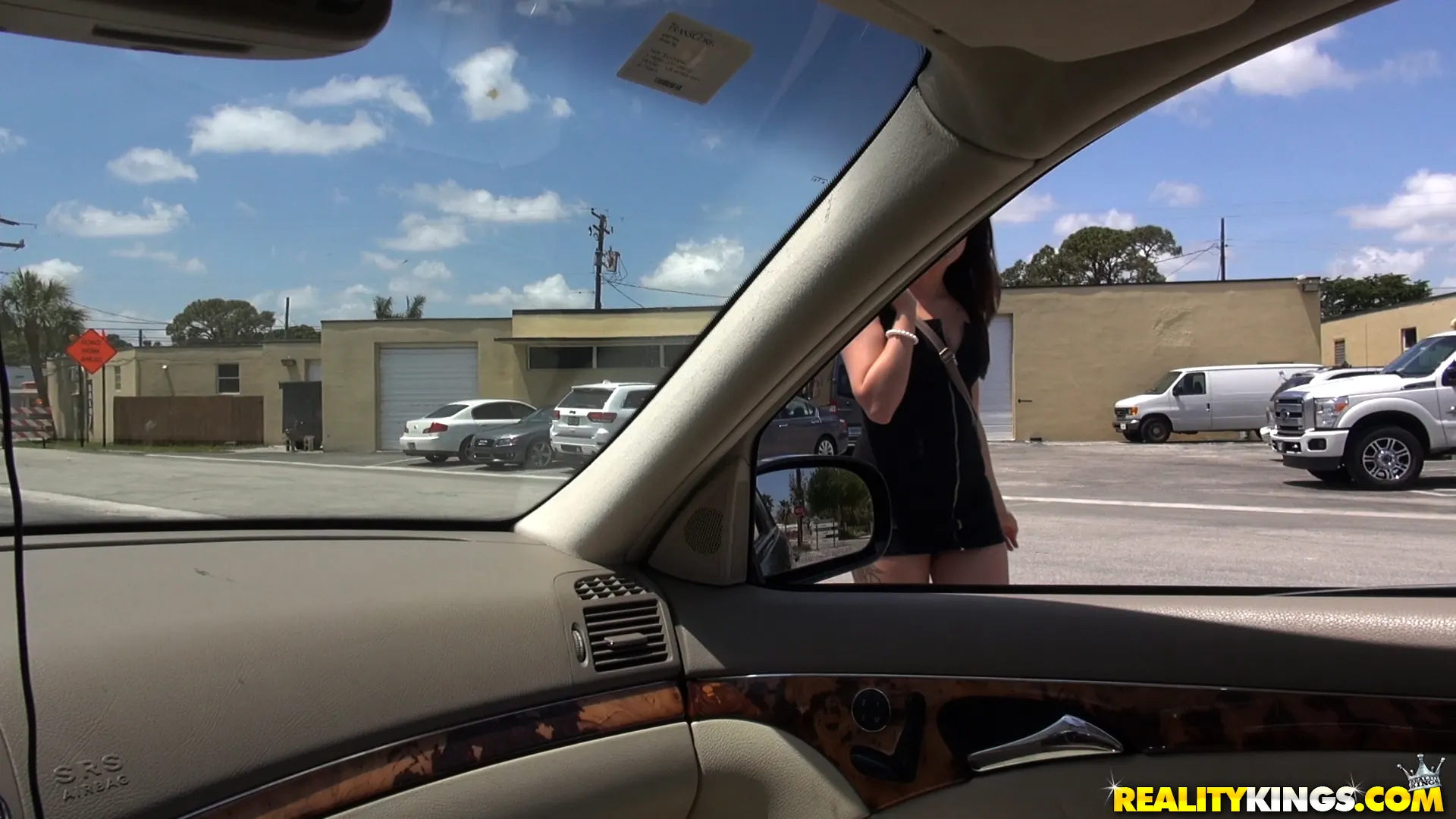 Reality Kings 'Good Job' starring Naiomi Mae (Photo 1)