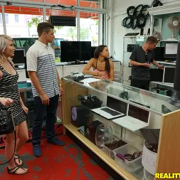 Nicole Bexley in Dildo drone (Photo 62) Nicole Bexley in 'Reality Kings' Dildo drone (Thumbnail 62)