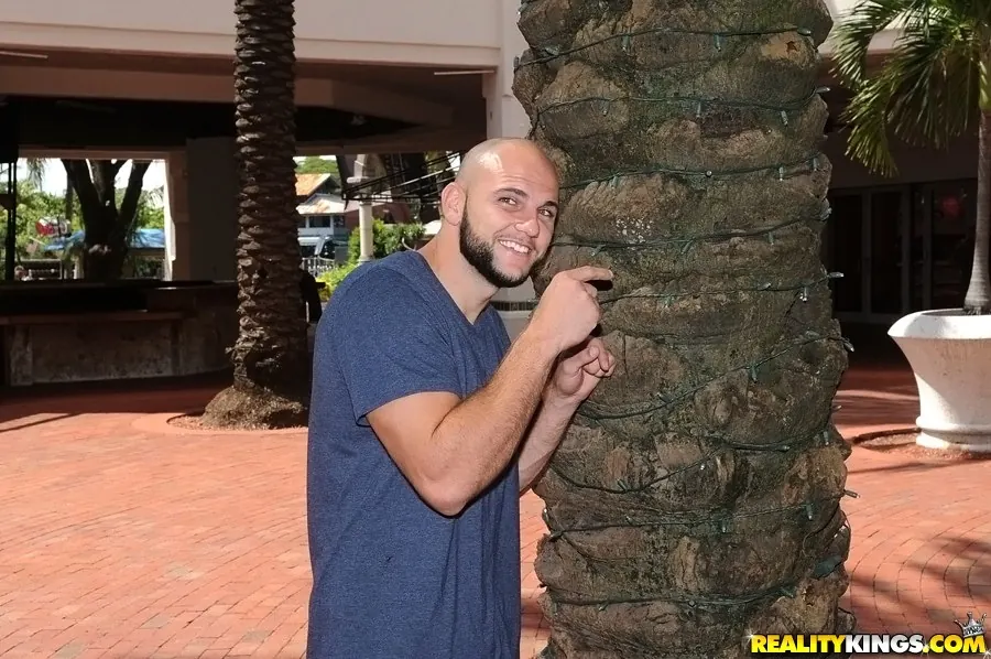 Reality Kings 'Feeling blue' starring Nina Lopez (Photo 1)