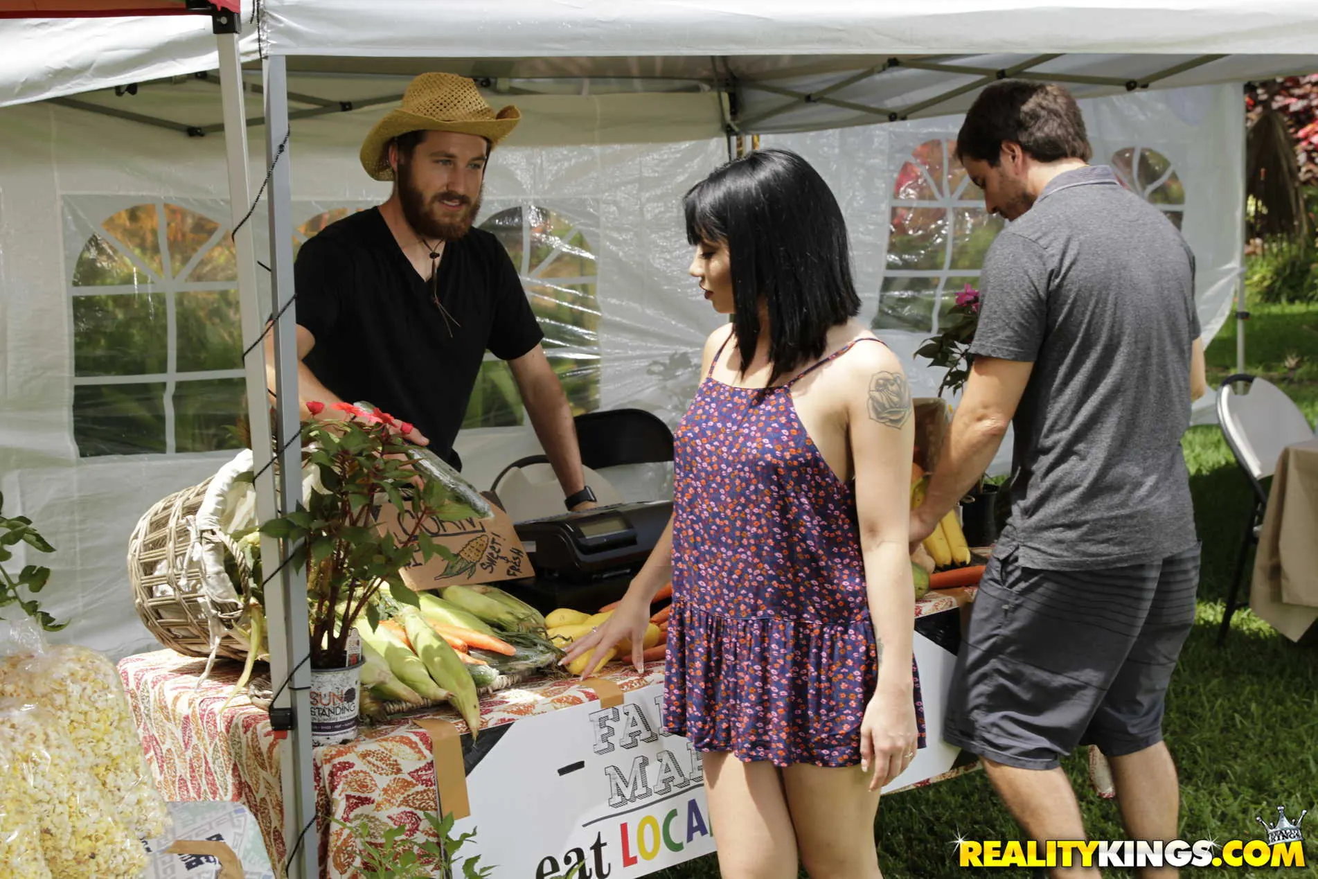 Reality Kings 'Farmers Market Sluts' starring Quinn Wilde (Photo 22)
