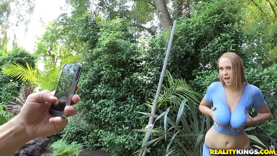 Reality Kings 'Titty tickle' starring Raeleen Ryder (Photo 111)