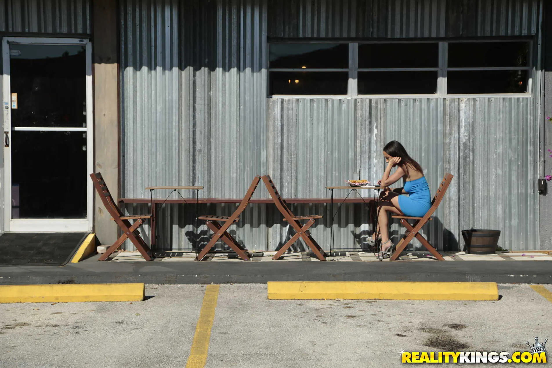 Reality Kings 'Pranking A Gold Digger' starring Rylynn Rae (Photo 1)