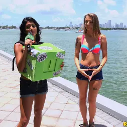 Skyla Novea in Grope And Poke (Photo 84) Skyla Novea in 'Reality Kings' Grope And Poke (Thumbnail 84)