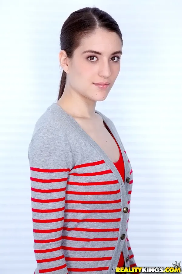 Reality Kings 'Boy crush' starring Zarena Summers (Photo 1)